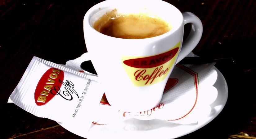 Kiderült, hogy a nők vagy férfiak közül kávéznak többen itthon – te mit tippelsz?