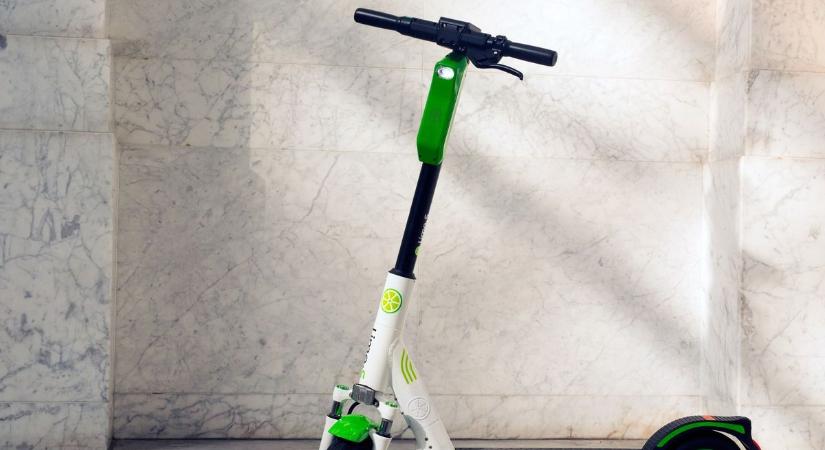 A címe ez legyen: Eltűnnek a megszokott elektromos rollerek Miskolc utcáiról