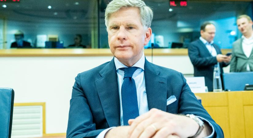 Az EU csalás elleni hivatala vizsgálatot folytatna a Patrióták főtitkárával szemben