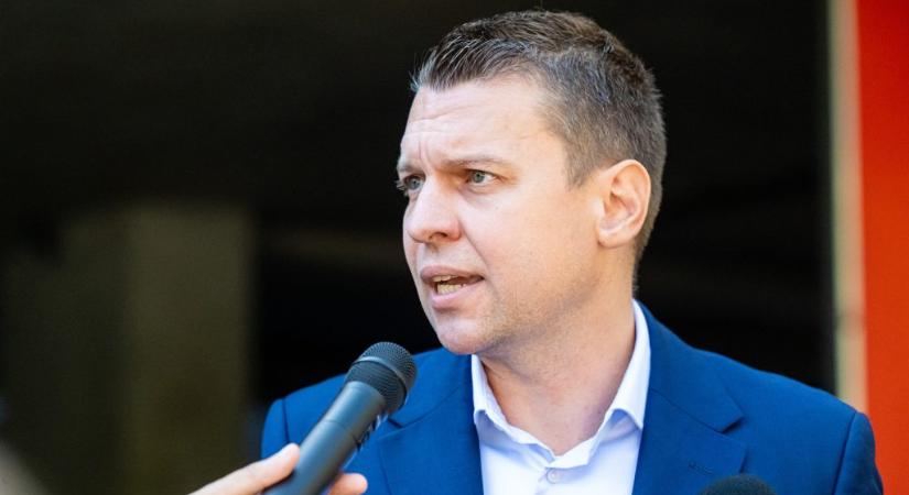 Menczer Tamás arról, mit érzett a mandátumáról való lemondáskor: Nagyon rendben vagyok
