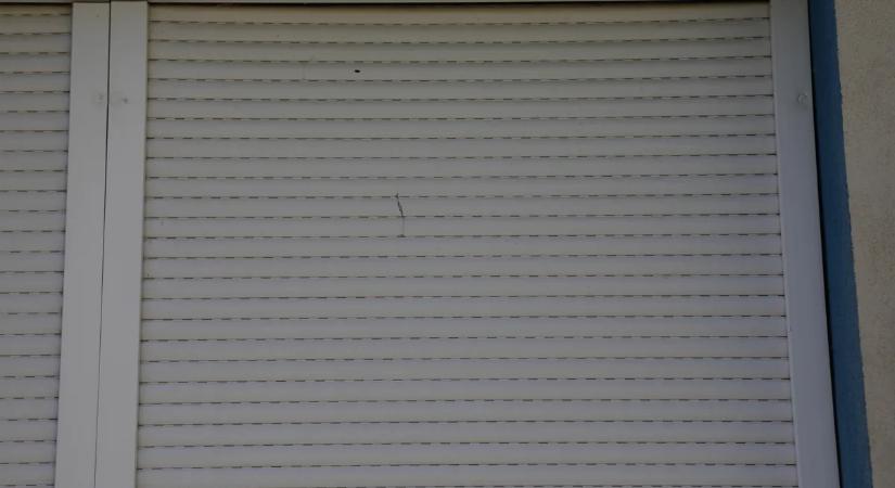 Rálőttek egy óvodára Solymáron, de a vezetőség úgy döntött, megtartják az anyák napi ünnepséget