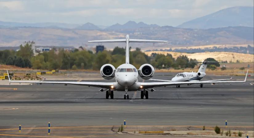 Are Orbán-linked oligarchs really moving assets abroad as Péter Magyar says?