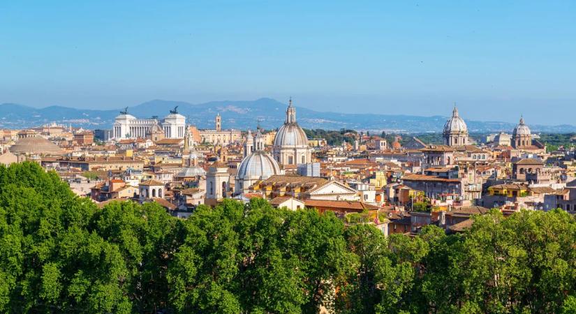 Csak úgy özönlenek külföldre a magyarok a május 1-jei hosszú hétvégén