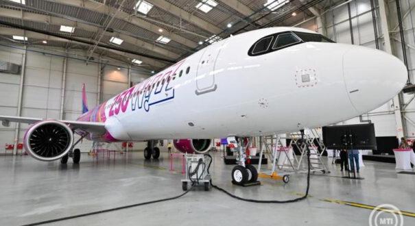 Wizz Air: a cég növeli kapacitásait, fenntartja az alacsony árakat és nem tervez járatcsökkentést a magas kerozinárak miatt