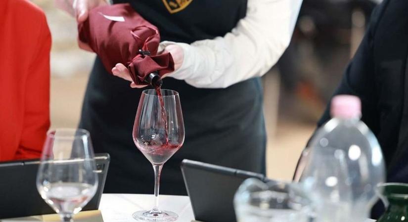 Nem azt isszák már, mint régen: megváltozott a borfogyasztás Szekszárdon