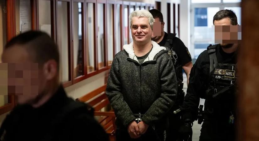 Így reagáltak Till Tamás szülei, mikor meglátták fiuk gyilkosát