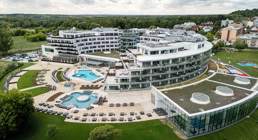 Az idő luxusának ünnepe – egy hely, ahol végre nem sietni kell, hanem megérkezni