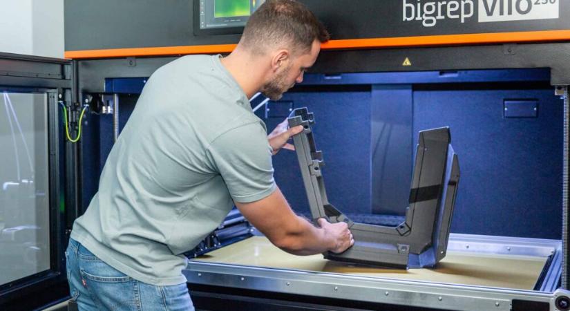 Desktop helyett ipari lépték: mikor érdemes nagyformátumú 3D nyomtatásra váltani