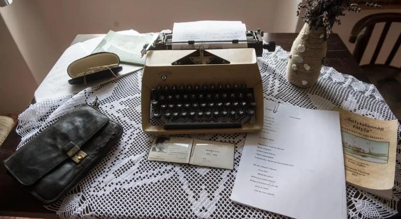 „Szabadság, szerelem, e2 kell nekem”