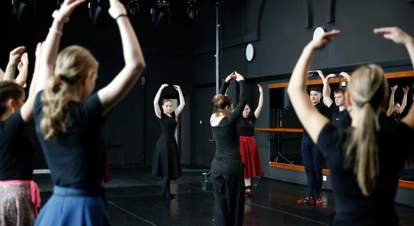 Végleges az akkreditációja a Sapientia táncművészet szakjának – Mesterképzéssel bővítenének
