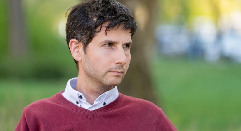 Kirúgták a Gazdasági Versenyhivatal vezető elemzőjét, aki a nyilvánosság előtt beszélt politikai nyomásról és az Orbán-kormány érdekeinek a kiszolgálásáról