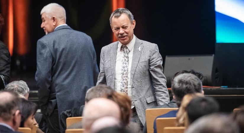 A Tisza-kormány leendő miniszterét dicsérte a Fidesz leköszönő államtitkára