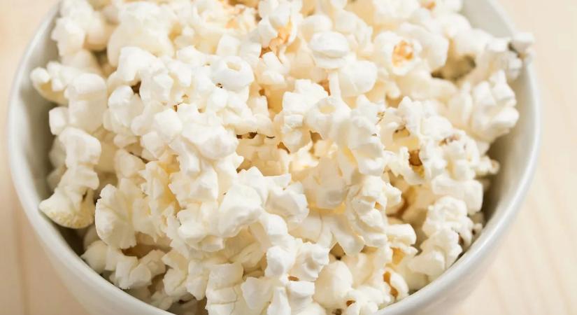 Egy hétig csak popcornt evett – elképesztő dolog történt a testével