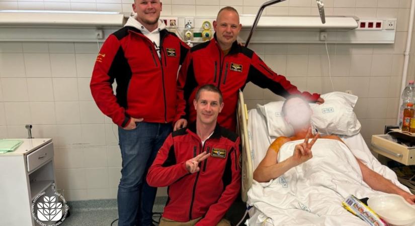 Életmentés a nyílt utcán! – Hét perc alatt varrta össze a dobogó szívet a sebész főorvos