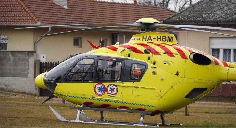 Sokk a nyílt utcán: dobogó szívet varrt össze 7 perc alatt a magyar főorvos