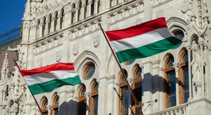 Új nemzeti ünnep jöhet, extra szabadnapot kaphatunk a nyár közepén