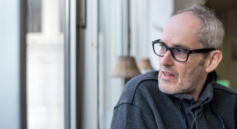 Szász János: Azt mondták, a következő házkutatásnál odateszik majd a kokaint, és mehetek panaszra a Jóistenhez