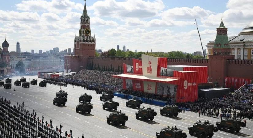 Harcjárművek nélkül rendezik meg a Győzelem napi díszszemlét Moszkvában