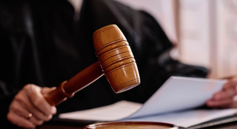 Visszaélt a lánya banki adataival, és többmilliós csalást követett el – elítélte a bíróság a miskolci nőt