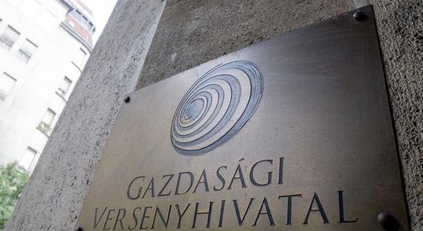 Kirúgta a választás előtt kitálaló vezető közgazdászát a GVH