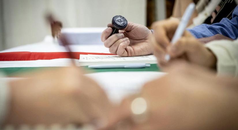 Alkotmánybíróság: egy hírportálnak joga van megfigyelőket küldeni a külképviseleti szavazáshoz