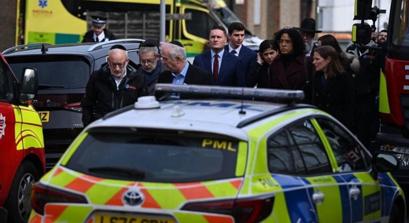 Ismét zsidó férfiakra támadtak Londonban – videó
