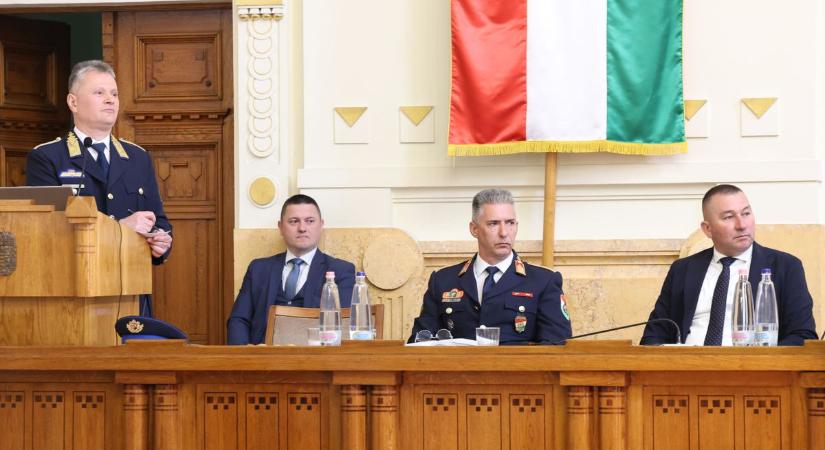 Lesújtó a szabolcsi baleseti statisztika – évet értékelt a rendőrfőkapitány a vármegyei közgyűlésen