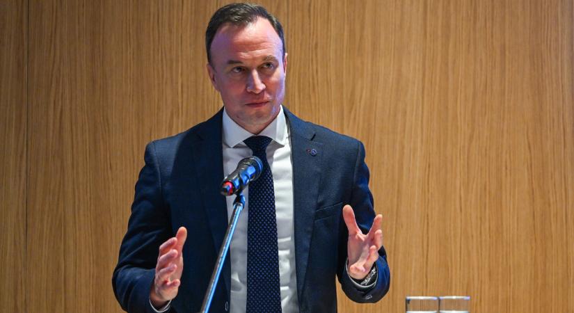 Részben az új kormány uniós tárgyalásaihoz igazítja a Richter az osztalékfizetés rendjét