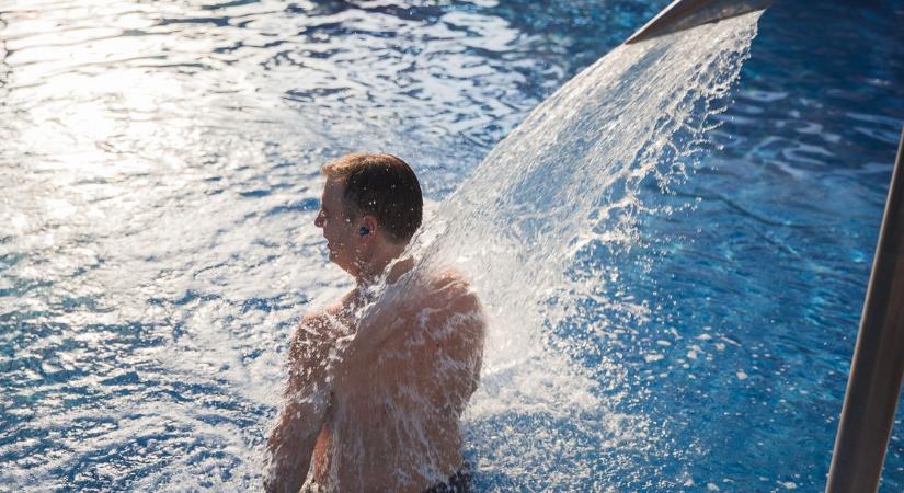 Csúszik a strandszezon: később nyitnak a fürdők, a belépők is drágábbak lesznek