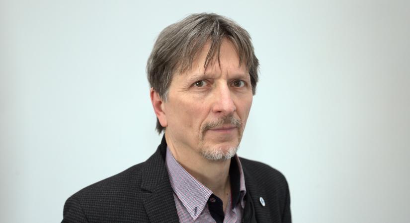 Miklósi Ádám: „A túlélésért való harcban az MTA elvesztette kapcsolatát az elcsatolt intézmények dolgozóival"