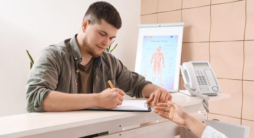 Meghalt a beteg férfi, akinek ellátás helyett vitamint ajánlottak a kórházban