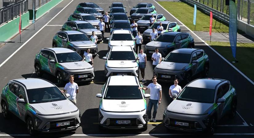 Los Angeles a cél: 21 magyar olimpikon kapott vadonatúj autót