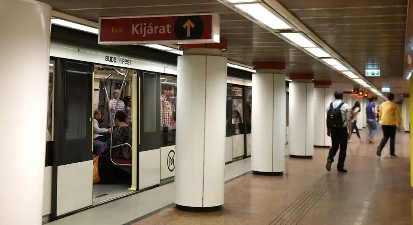 Füst a Keleti pályaudvaron: teljesen leállt az M2-es metró, fontos szakaszon nem közlekednek a szerelvények