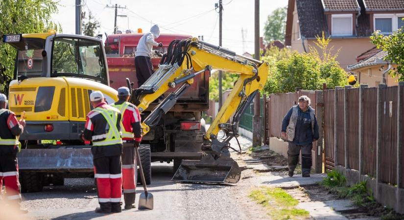 Újabb útfelújítások kezdődtek Debrecenben, folytatódnak a fejlesztések
