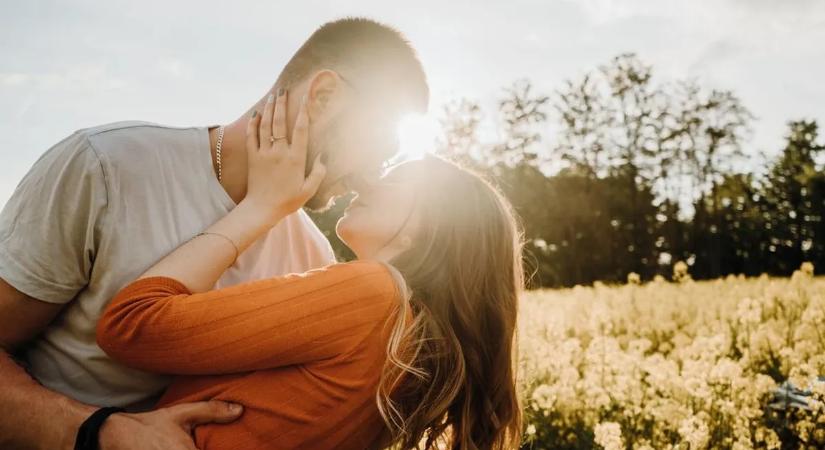 Sokan nem is sejtik, mi váltja ki a tavaszi szexuális vágyat – most megszólaltak a szakértők