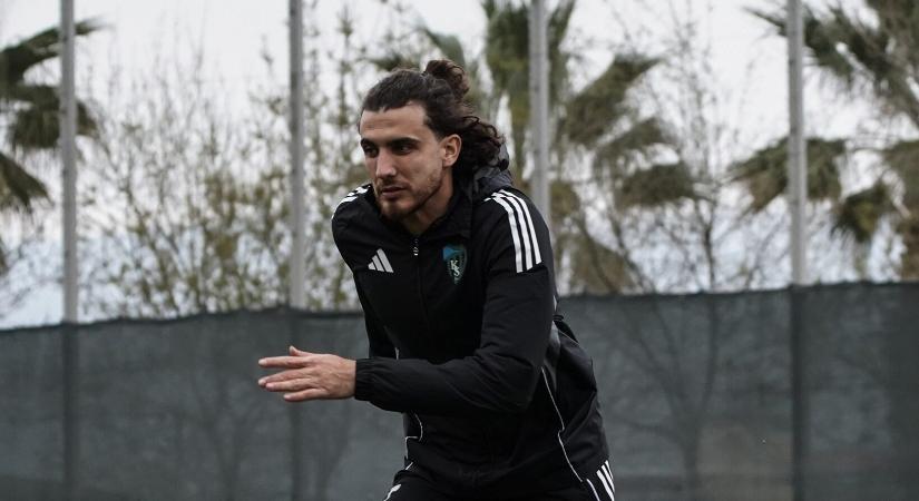 A török sajtó tudni véli, mikor térhet vissza a magyar válogatott védő