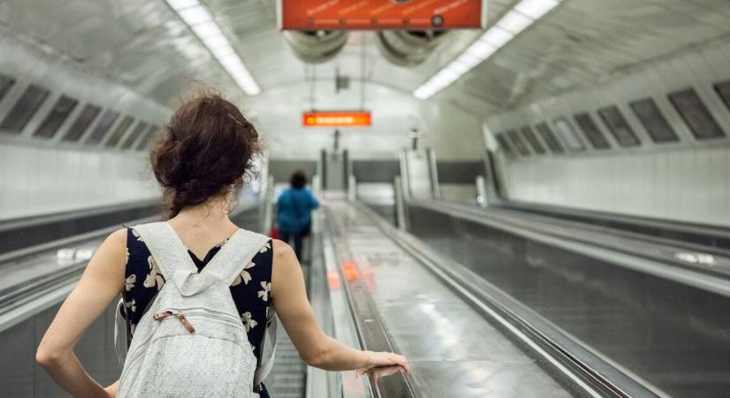 Váratlan helyzet állt elő az M2-es metró vonalán – sorra jönnek az információk
