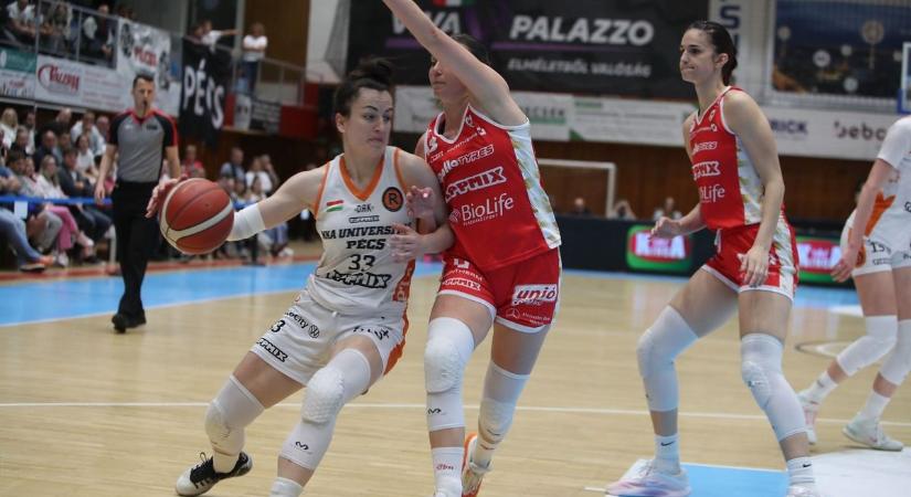 Gladiátorként küzdöttek a pécsi lányok: megvan az első győzelem a döntőben