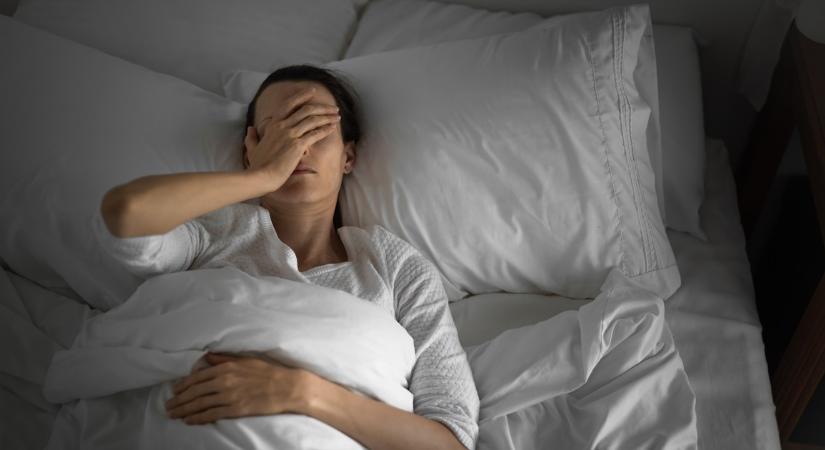 Te is több párnával alszol éjszaka? Nagyon fontos, súlyos következménye lehet