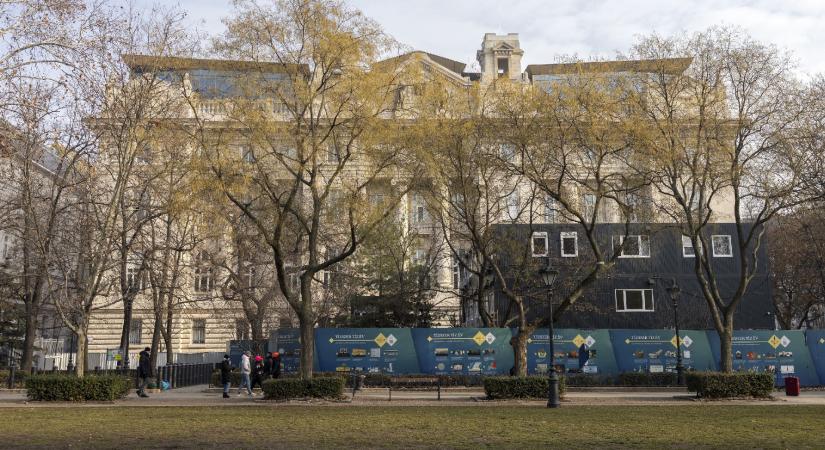 Ötvenegy bankszámláját szüntette meg a jegybankon nagyot robbantó cég