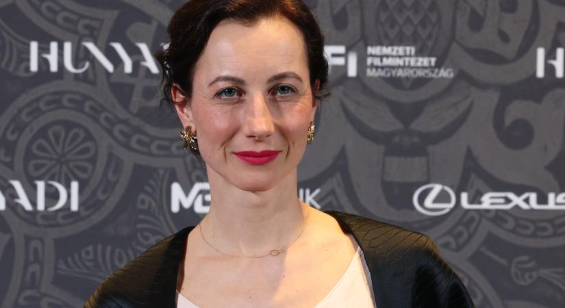 „Egy másik univerzumba kerültünk” – A Down-szindrómás gyermekéről vallott Balla Eszter