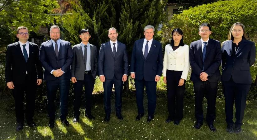 Kapitány István találkozott a CATL képviselőivel