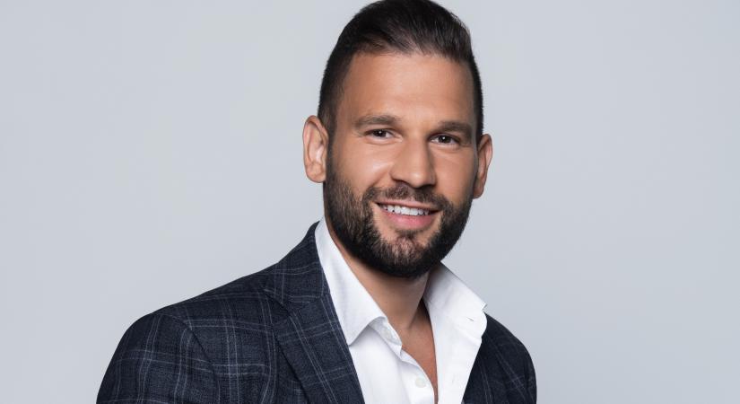 Rácz Jenő a Tisza győzelmére ezért bontott pezsgőt – „Bármi is legyen, sokkal jobb lesz, mint előtte”