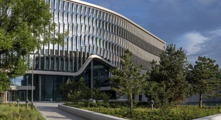 120 milliárdos osztalékot szavazott meg a Richter közgyűlése – Külön egyeztetés jöhet az alapítványokkal