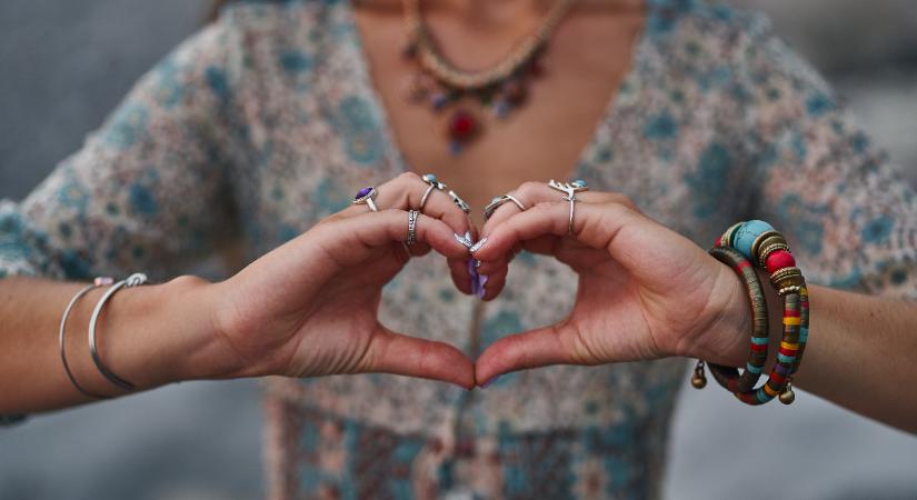 Csütörtöki cigánykártya jóslás: különleges üzenetet hoznak a lapok