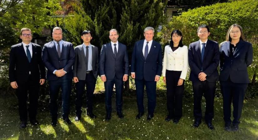 Kapitány István: „nem csak a Facebookon vagyunk aktívak, hanem napközben is”