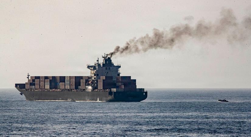 Olajpiaci sokk: 122 dollár felett a Brent, miközben a Fed is vitázik a kamatokról