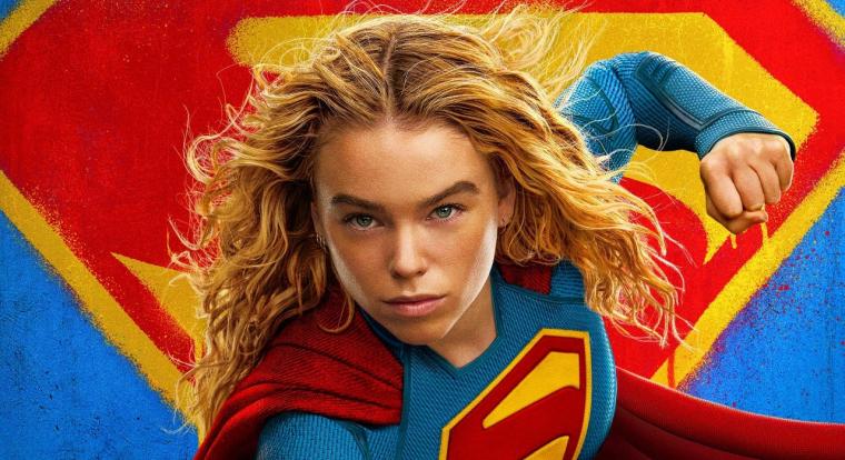 Még repülni is Superman tanította meg az új Supergirlt
