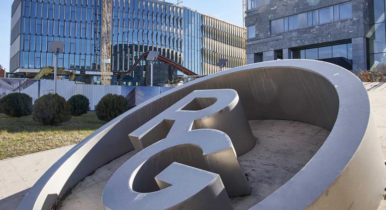 A Richter megállapodott három alapítvánnyal, köztük az MCC-vel, szeptember 11-ig fizeti ki az osztalékot