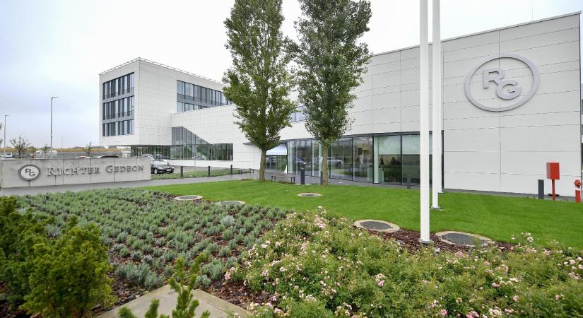 Megállapodott a Richter az osztalékfizetés halasztásáról az MCC-vel és két másik egyetemi alapítvánnyal